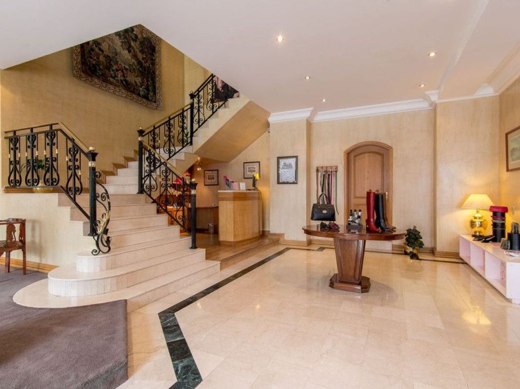 Casa de 4 alcobas en venta en San Patricio, Bogotá, 678 m² · foto 4 de 20