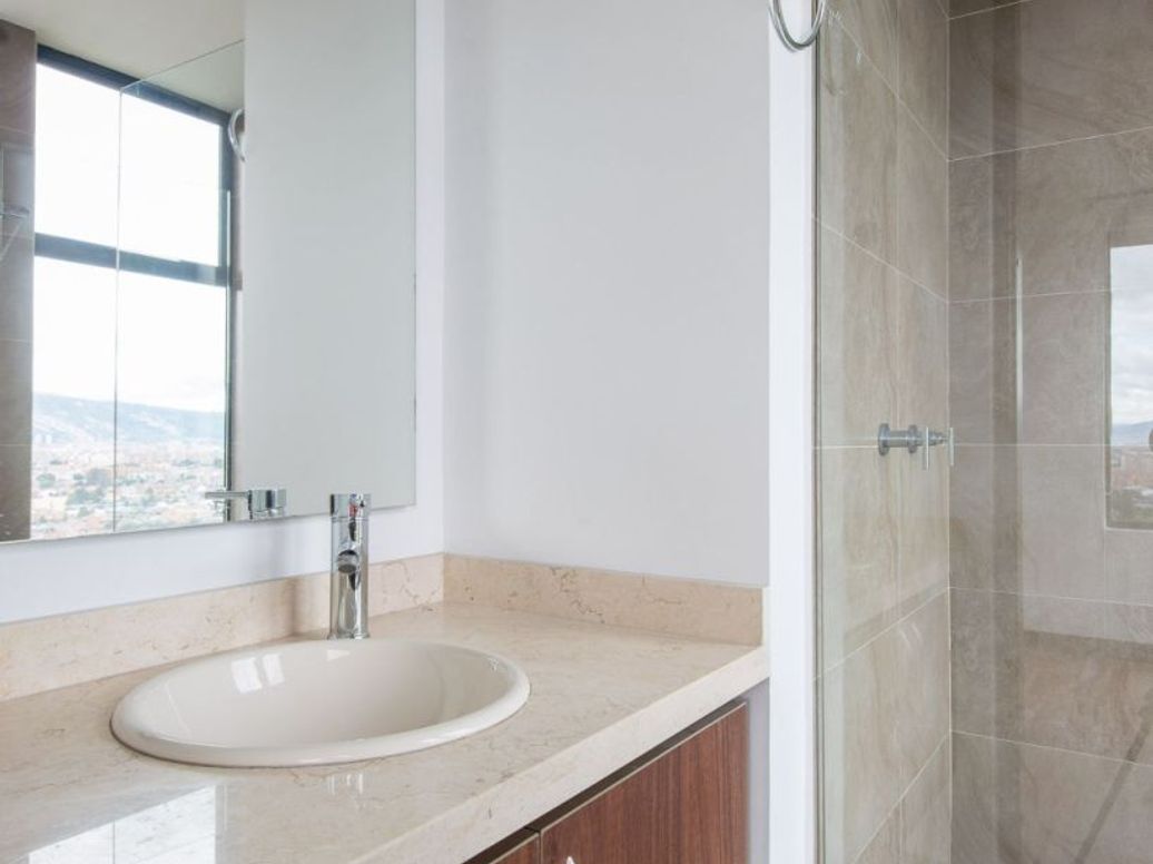Apartamento de 3 alcobas en venta en Club De Los Lagartos, Bogotá, 163 m² · foto 16 de 20
