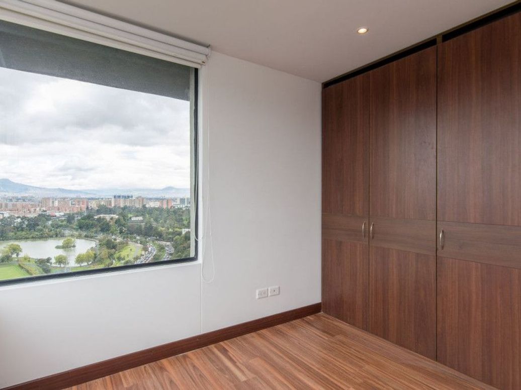 Apartamento de 3 alcobas en venta en Club De Los Lagartos, Bogotá, 163 m² · foto 15 de 20