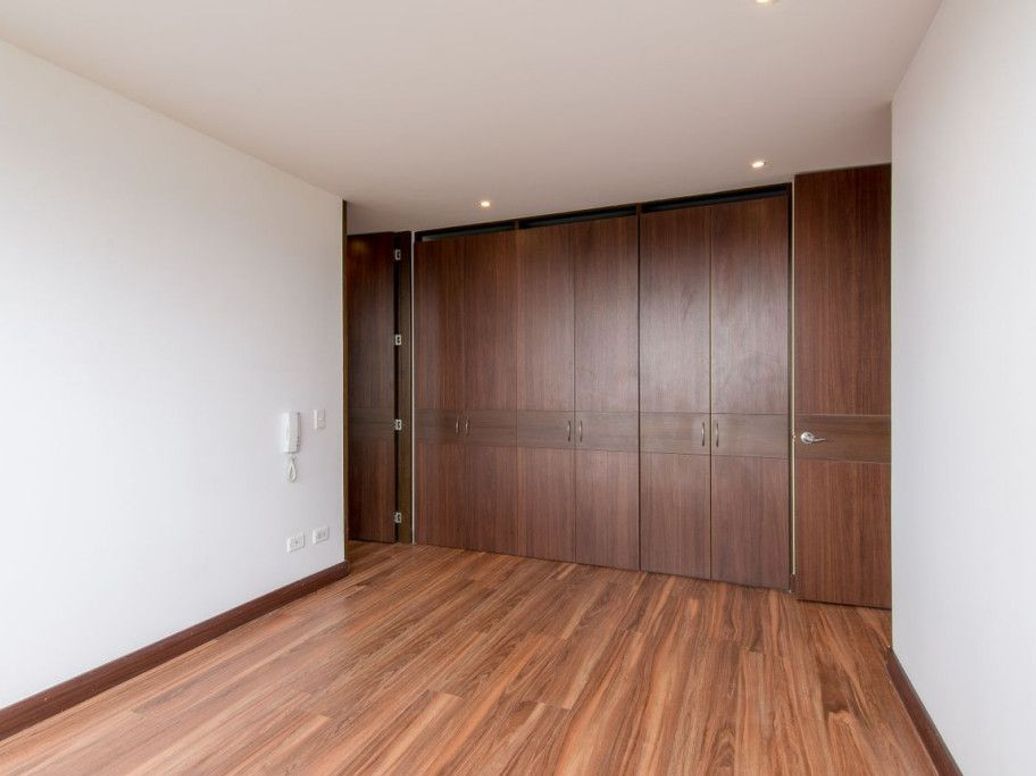 Apartamento de 3 alcobas en venta en Club De Los Lagartos, Bogotá, 163 m² · foto 17 de 20