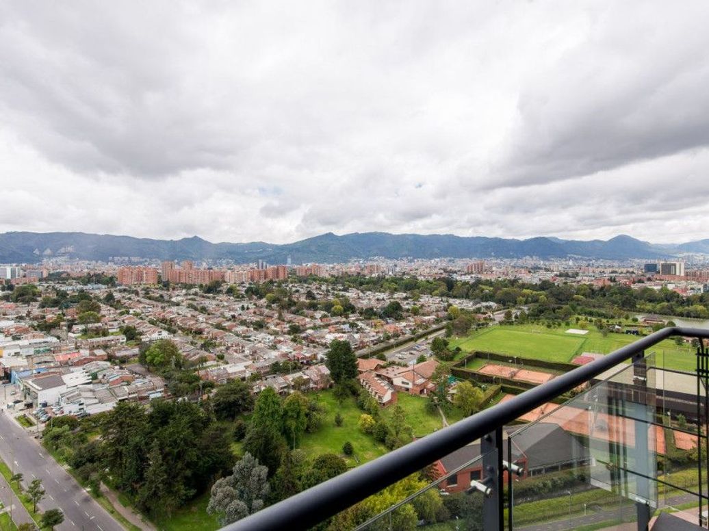 Apartamento de 3 alcobas en venta en Club De Los Lagartos, Bogotá, 163 m² · foto 4 de 20