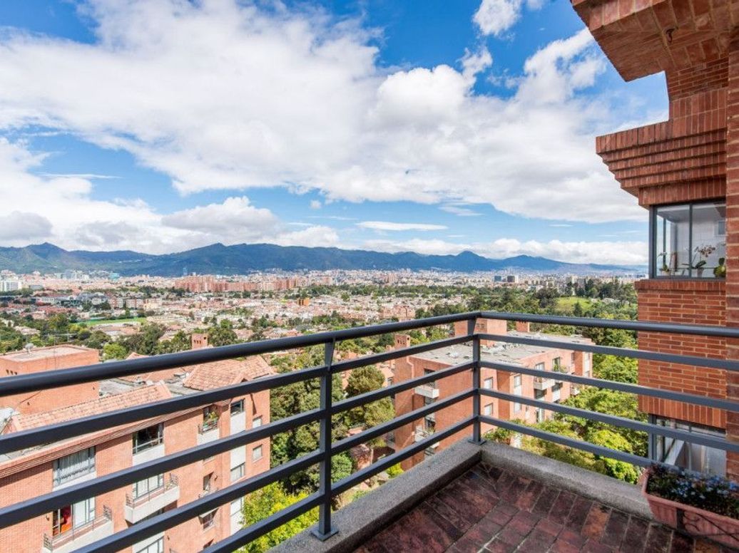 Apartamento de 3 alcobas en venta en Niza Suba, Bogotá, 196 m² · foto 7 de 20