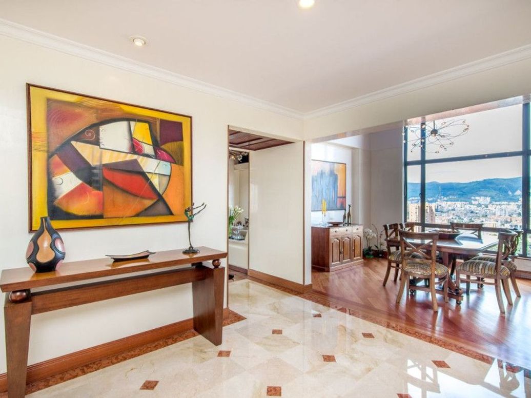 Apartamento de 3 alcobas en venta en Niza Suba, Bogotá, 196 m² · foto 8 de 20