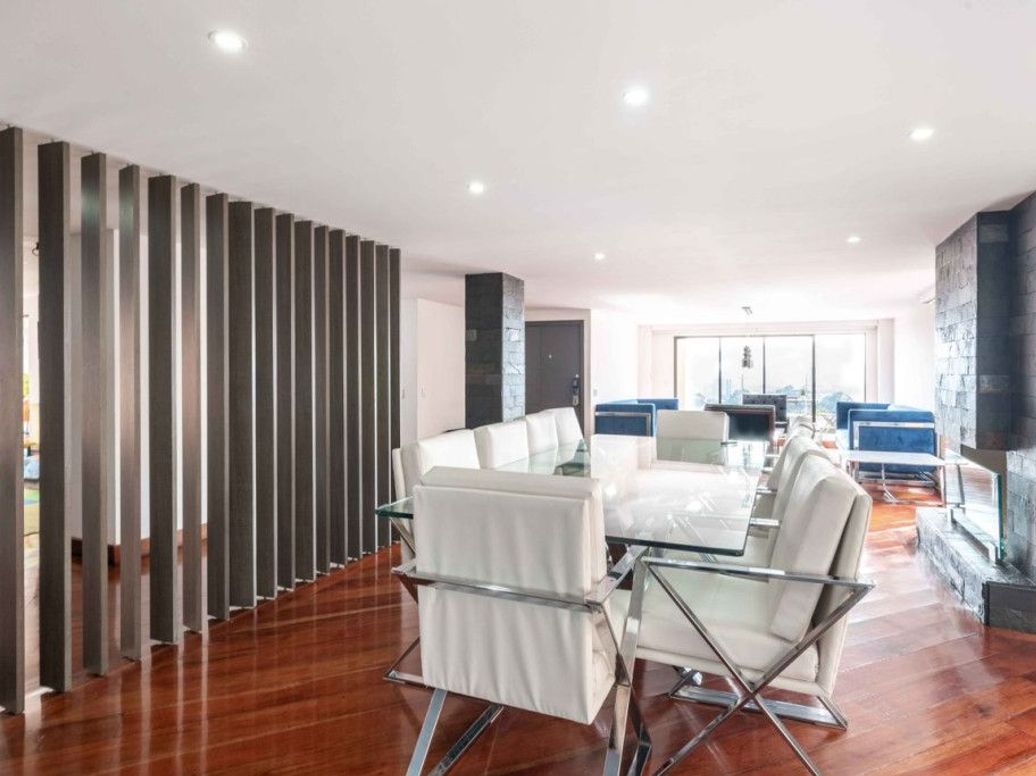Apartamento de 4 alcobas en venta en Bosque De Pinos, Bogotá, 231 m² · foto 14 de 20