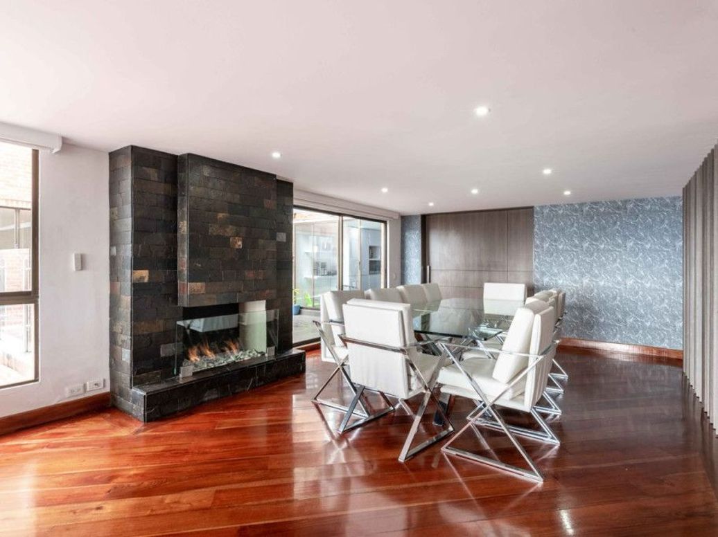 Apartamento de 4 alcobas en venta en Bosque De Pinos, Bogotá, 231 m² · foto 9 de 20