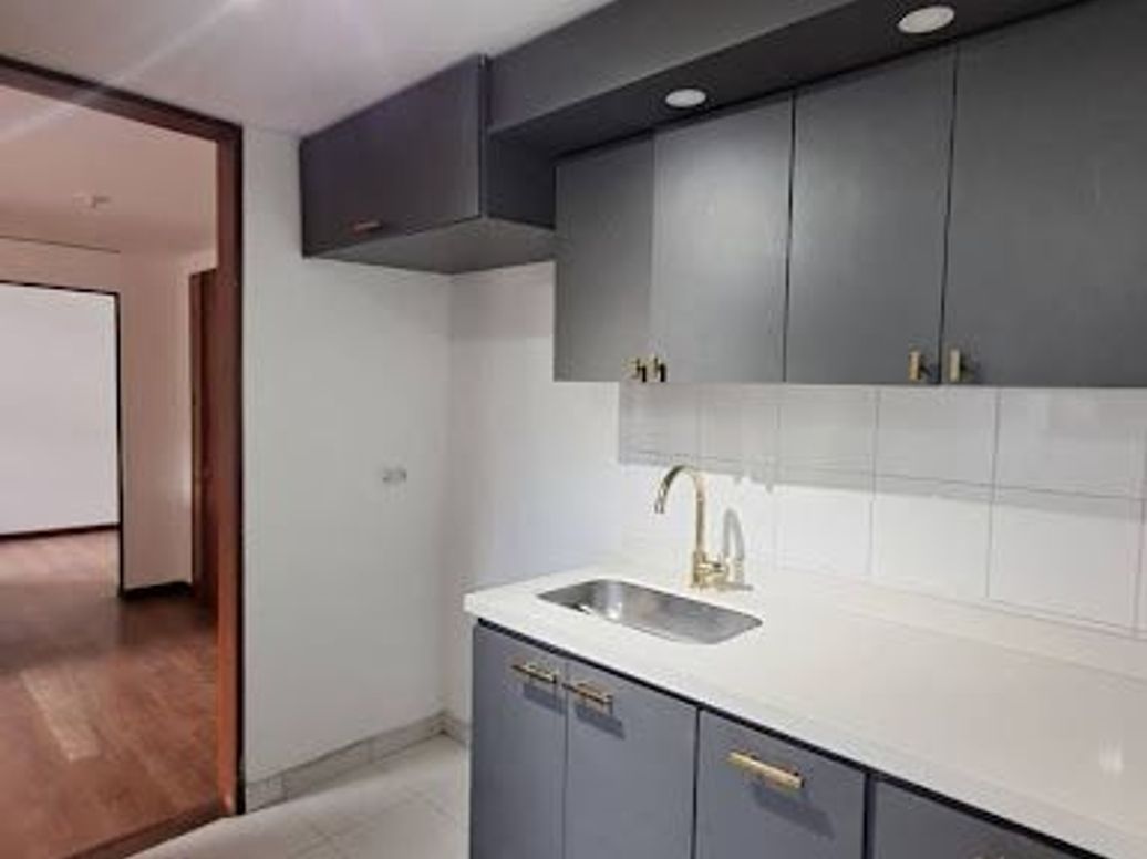 Apartamento de 3 alcobas en venta en Mazurén, Bogotá, 96 m² · foto 6 de 20