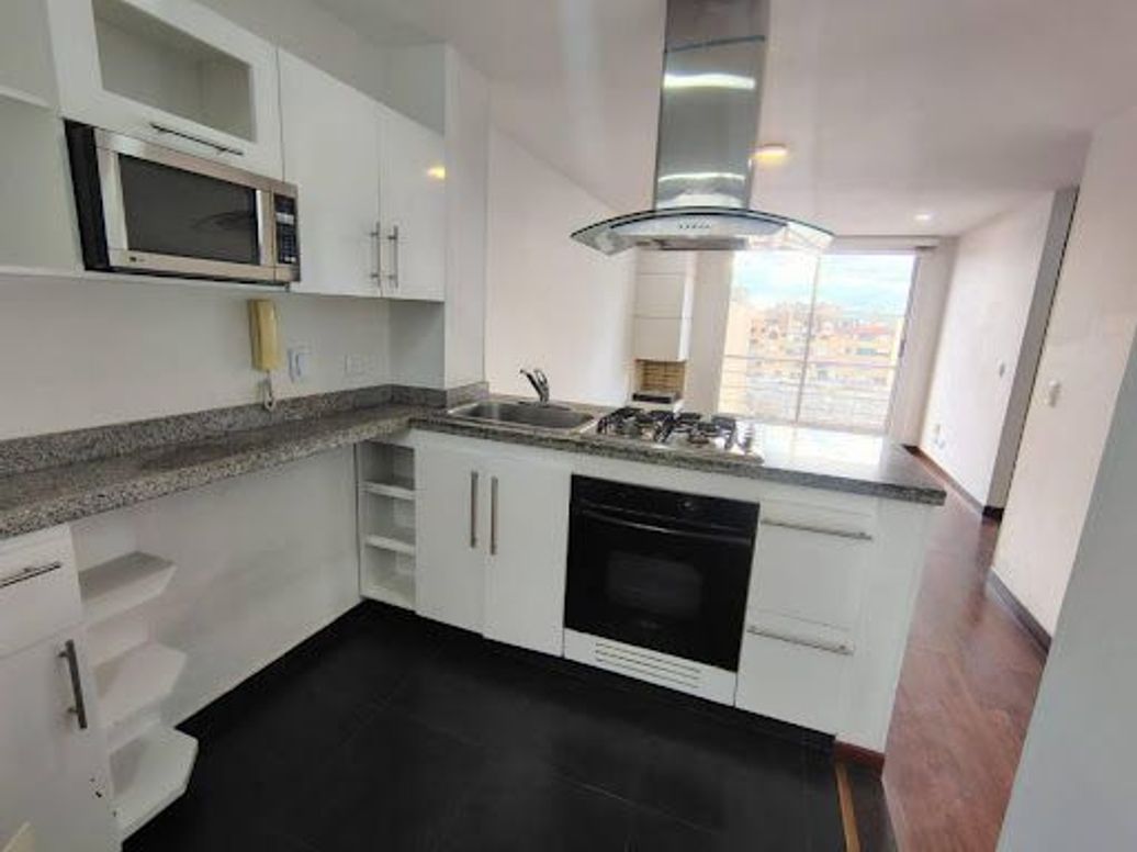 Apartaestudio en venta en El Batán, Bogotá, 45 m² · foto 16 de 20