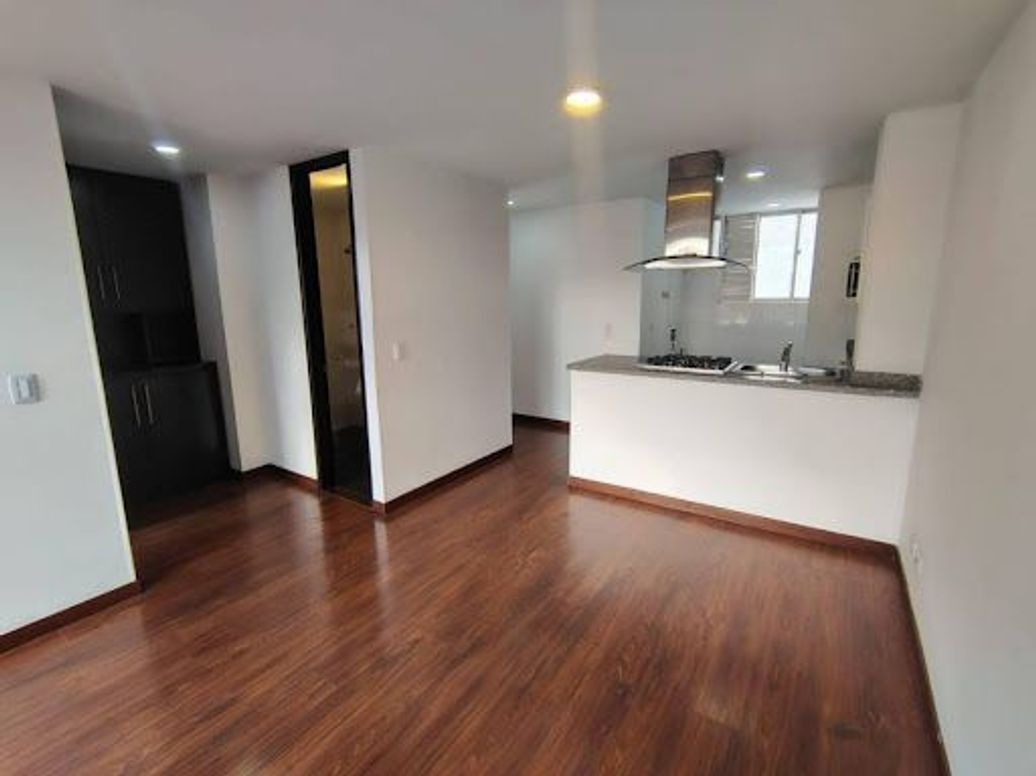 Apartaestudio en venta en El Batán, Bogotá, 45 m² · foto 6 de 20