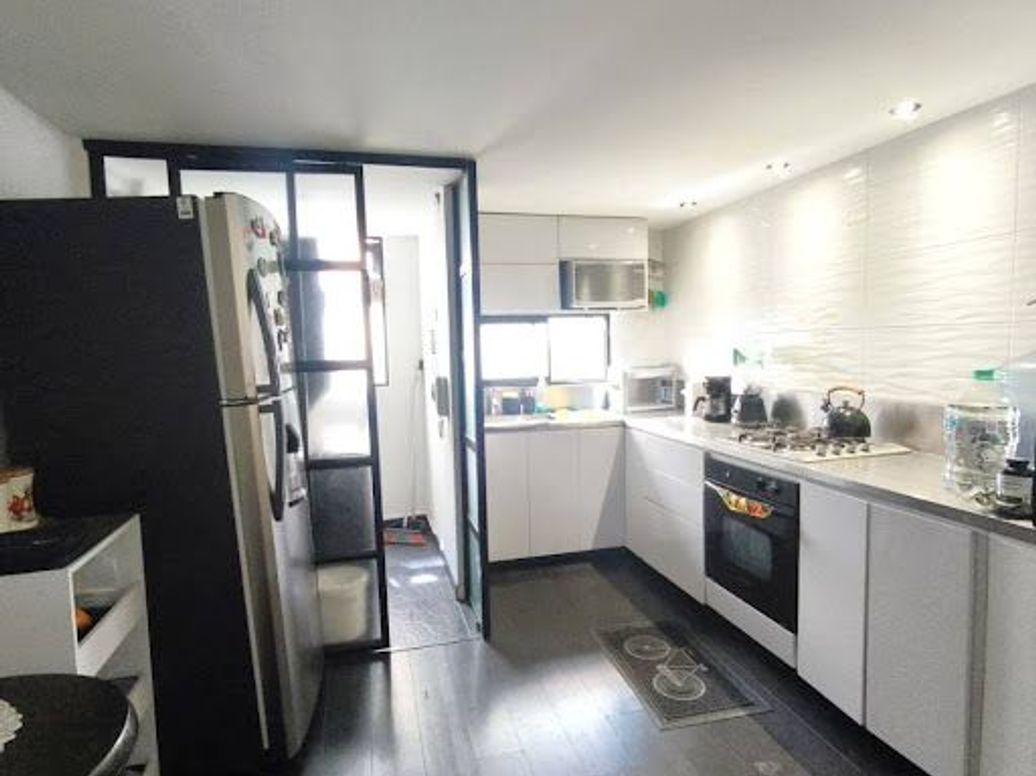 Apartamento de 3 alcobas en venta en La Calleja, Bogotá, 84 m² · foto 10 de 17