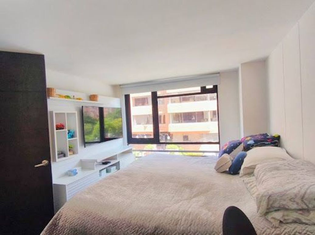 Apartamento de 3 alcobas en venta en La Calleja, Bogotá, 84 m² · foto 12 de 17
