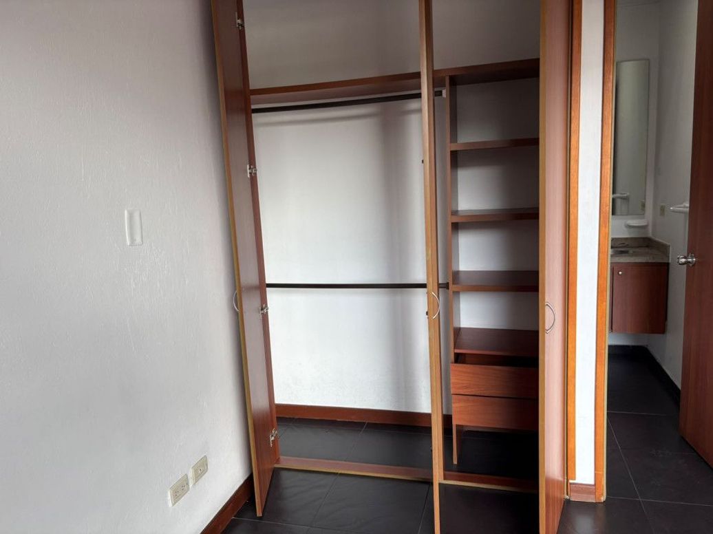 Apartamento de 1 alcoba en venta en Cataluña, Bogotá, 50 m² · foto 17 de 17