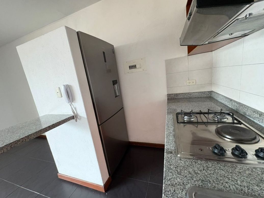 Apartamento de 1 alcoba en venta en Cataluña, Bogotá, 50 m² · foto 12 de 17