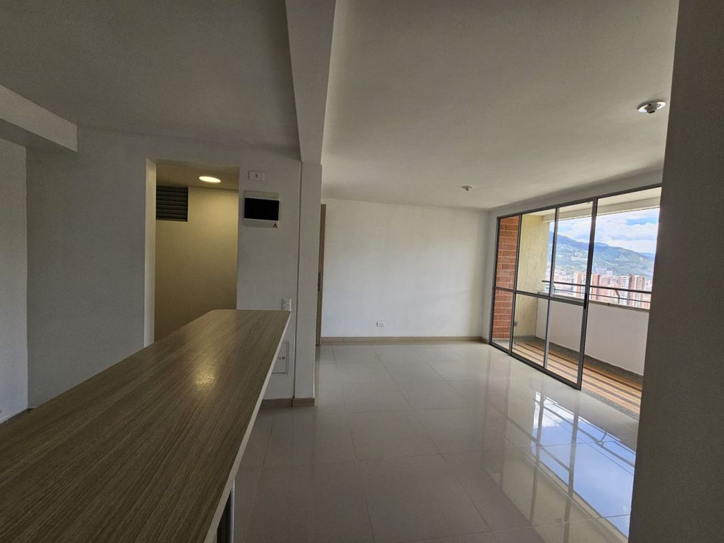 APARTAMENTO EN ARRIENDO en Urbanizacion Palmacia
