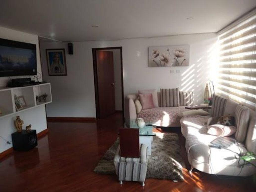 Apartamento de 3 alcobas en venta en Nicolas De Federman, Bogotá, 94 m² · foto 4 de 8