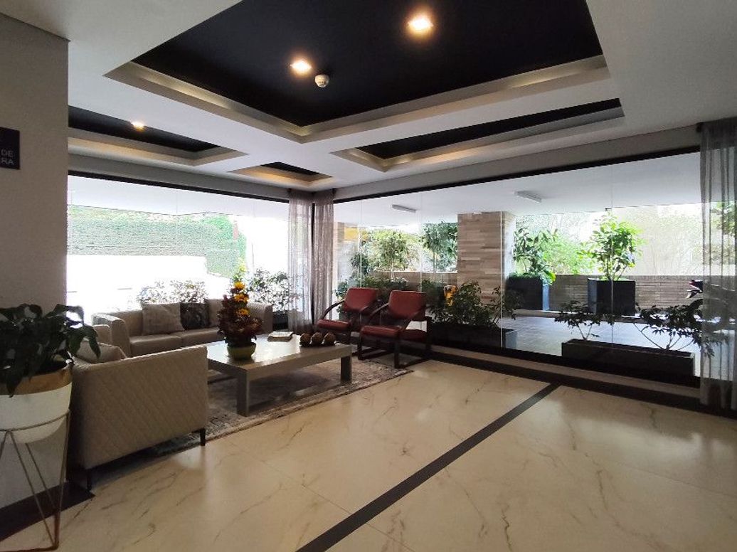 Apartamento de 3 alcobas en venta en Los Naranjos, Bogotá, 198 m² · foto 14 de 20