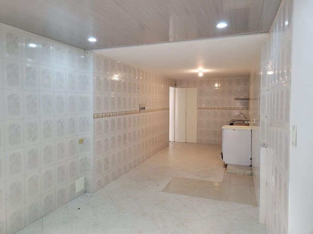 Casa de 4 alcobas en venta en Polo Club, Bogotá, 350 m² · foto 3 de 15