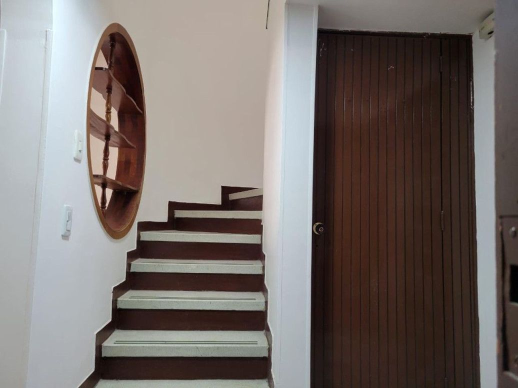 Casa de 4 alcobas en venta en Polo Club, Bogotá, 350 m² · foto 12 de 15