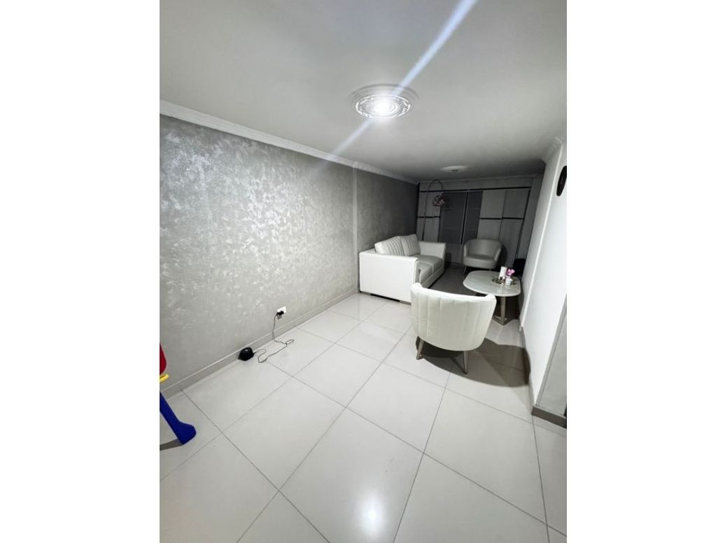 Casa de 4 alcobas en venta en Milenta, Bogotá, 231 m² · foto 4 de 19
