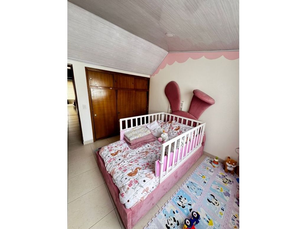 Casa de 4 alcobas en venta en Milenta, Bogotá, 231 m² · foto 14 de 19