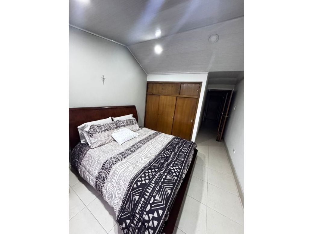 Casa de 4 alcobas en venta en Milenta, Bogotá, 231 m² · foto 16 de 19