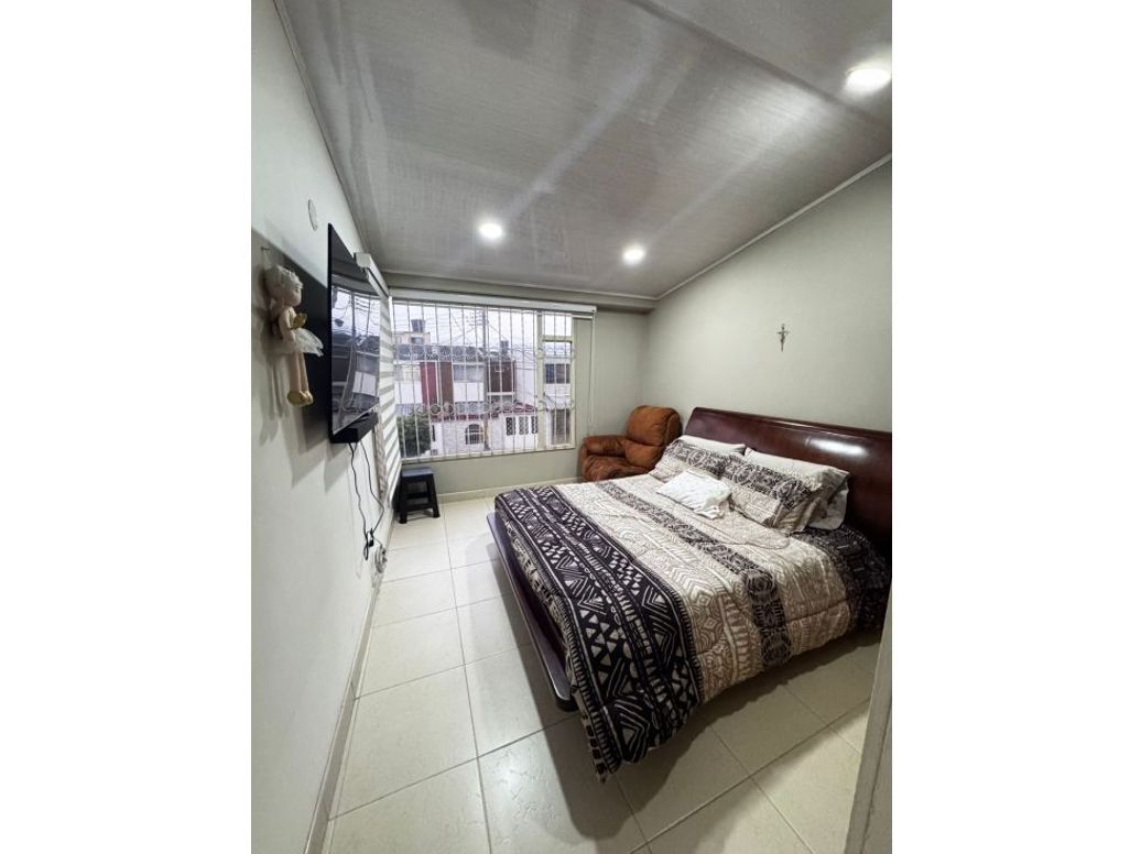 Casa de 4 alcobas en venta en Milenta, Bogotá, 231 m² · foto 17 de 19