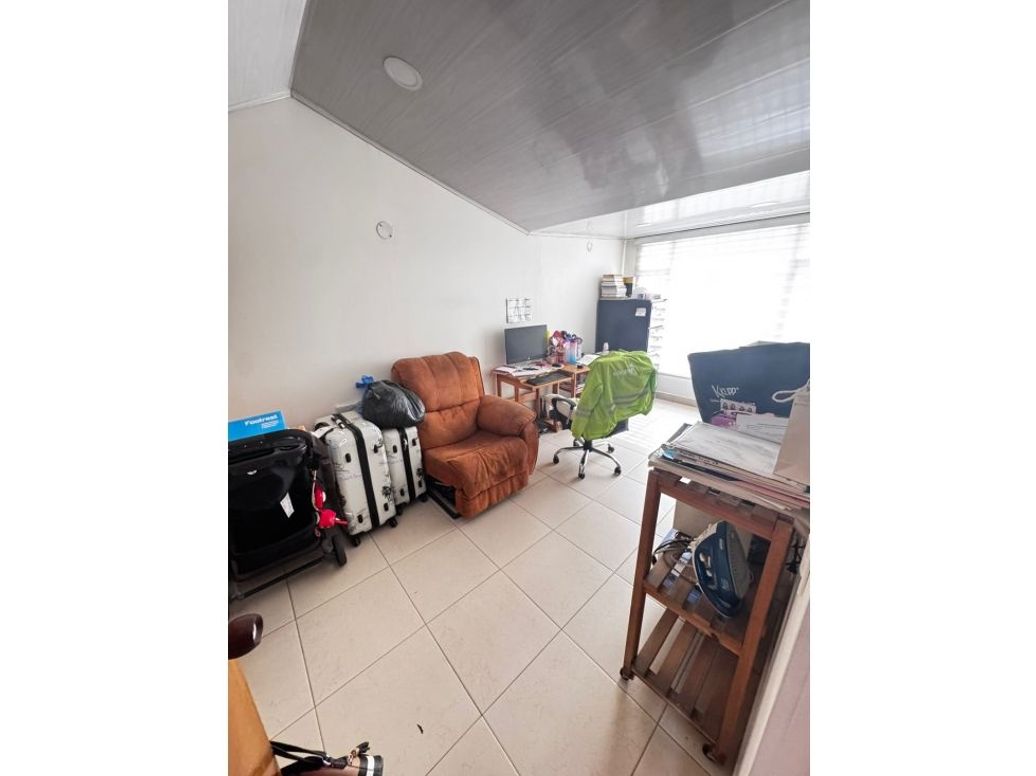 Casa de 4 alcobas en venta en Milenta, Bogotá, 231 m² · foto 8 de 19