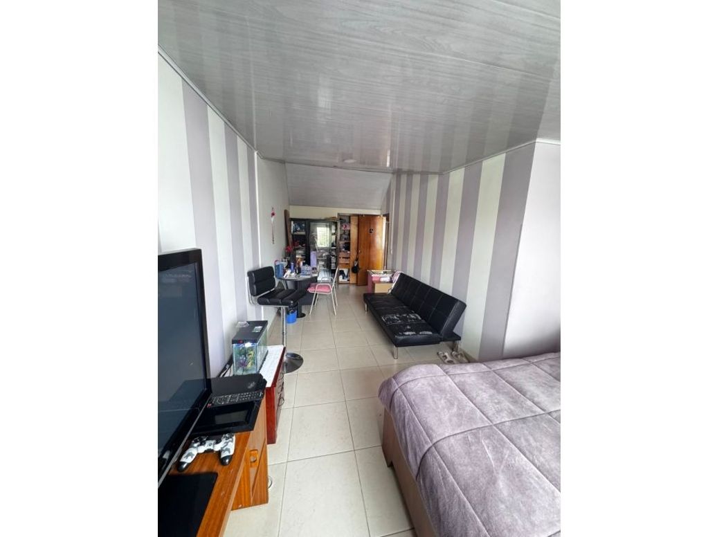 Casa de 4 alcobas en venta en Milenta, Bogotá, 231 m² · foto 15 de 19