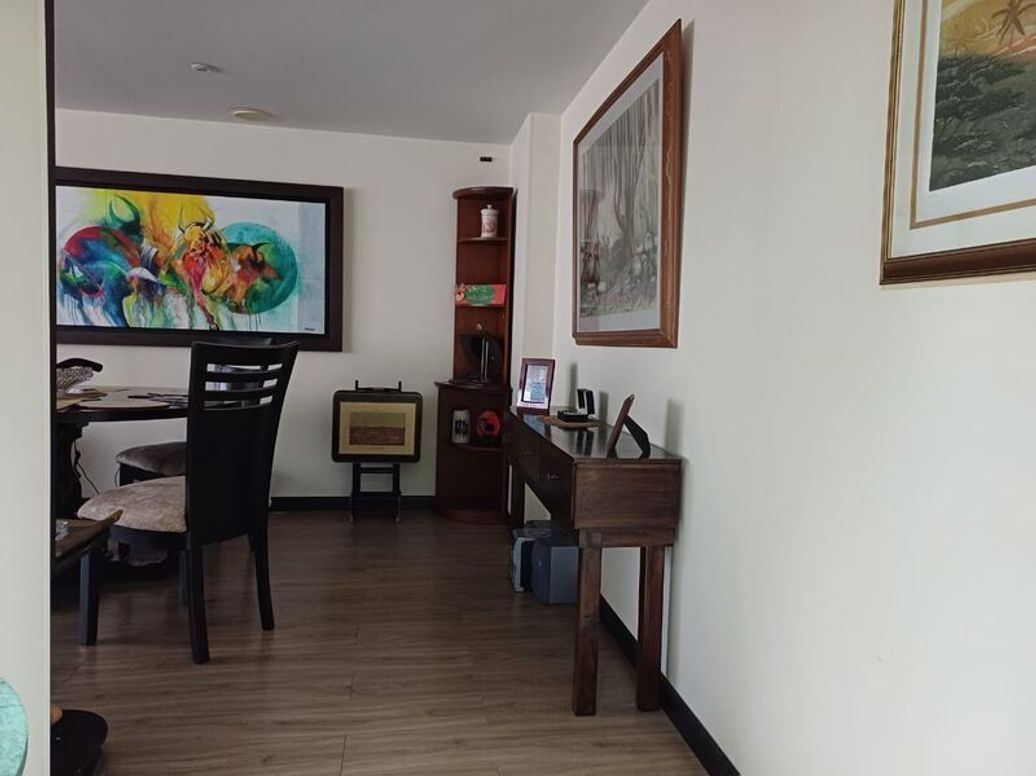 Apartamento de 2 alcobas en venta en El Contador, Bogotá, 140 m² · foto 14 de 20