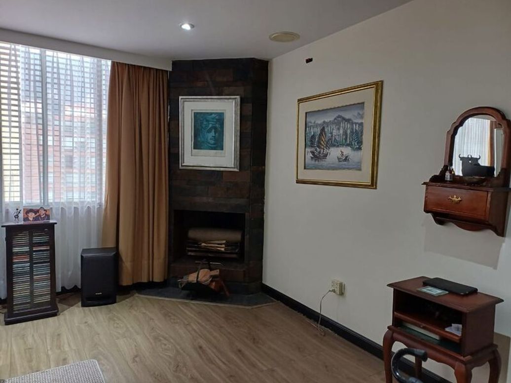 Apartamento de 2 alcobas en venta en El Contador, Bogotá, 140 m² · foto 17 de 20