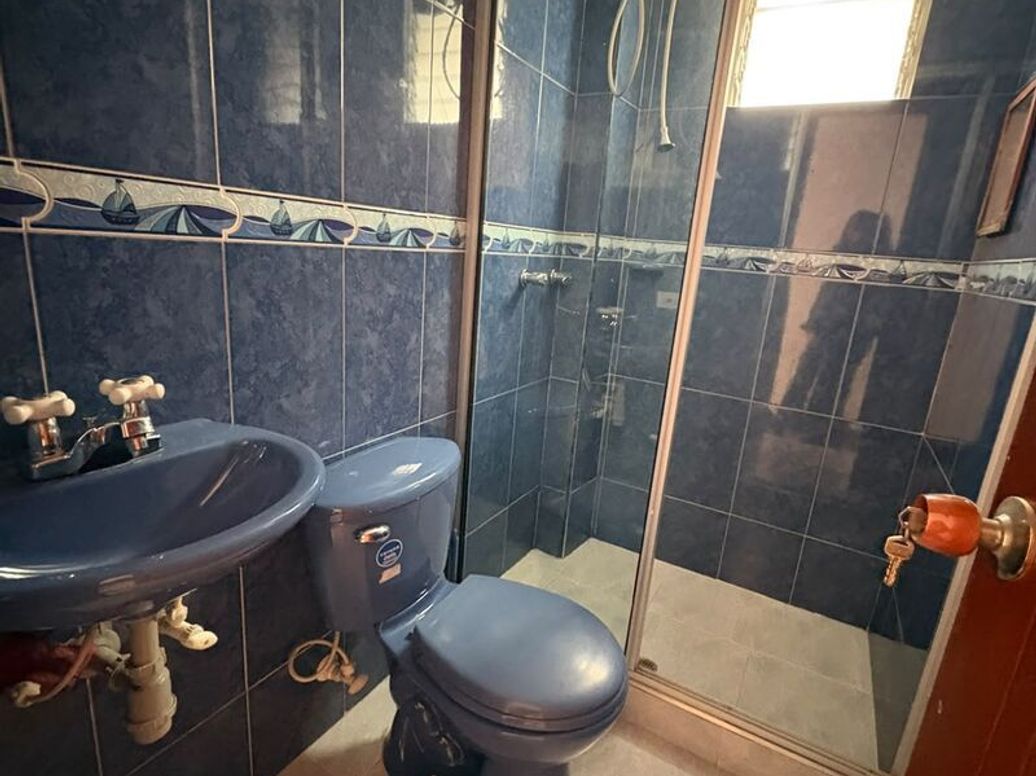 Casa de 6 alcobas en venta en Ciudad Jardín Sur, Bogotá, 90 m² · foto 9 de 9