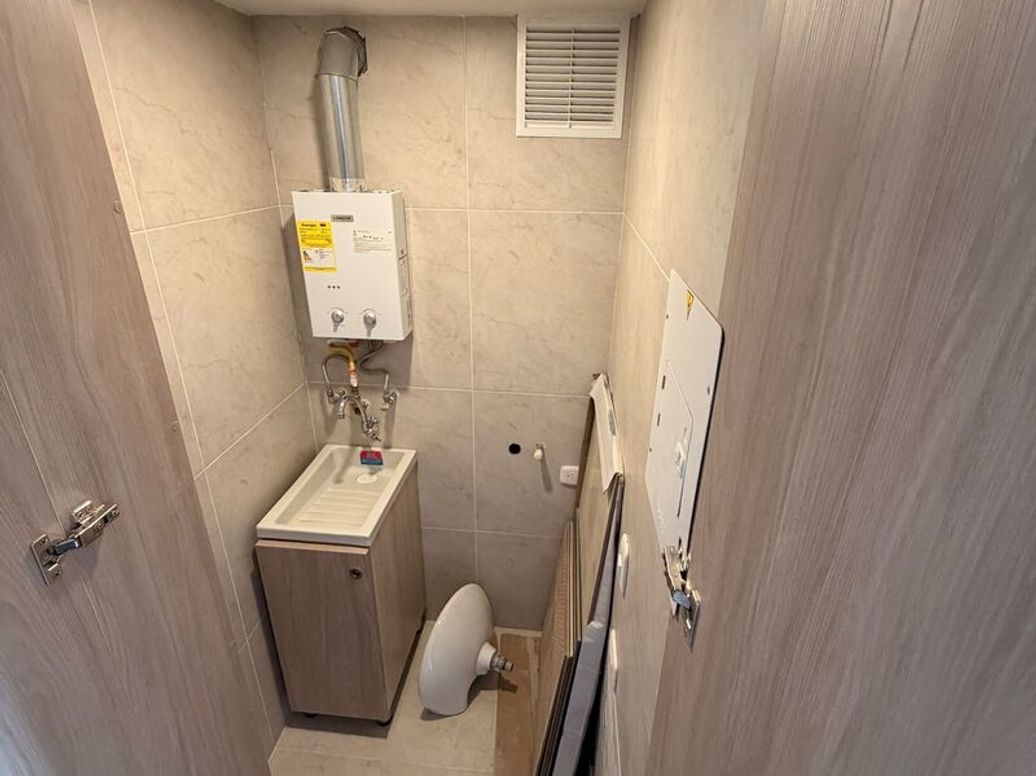 Apartaestudio en venta en Cr Quintas De Santa Maria Et. Iii, Bogotá, 39 m² · foto 14 de 19