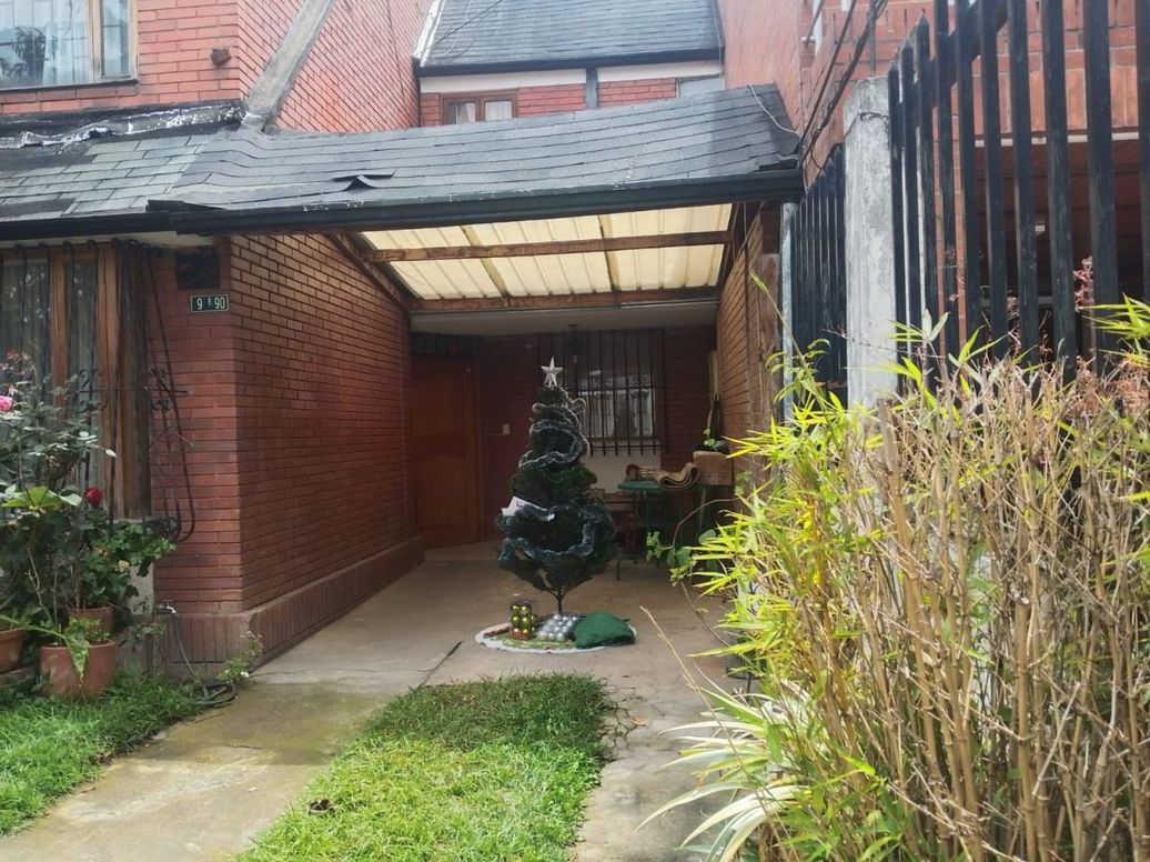 Casa de 3 alcobas en venta en Cedritos, Bogotá, 320 m² · foto 3 de 20