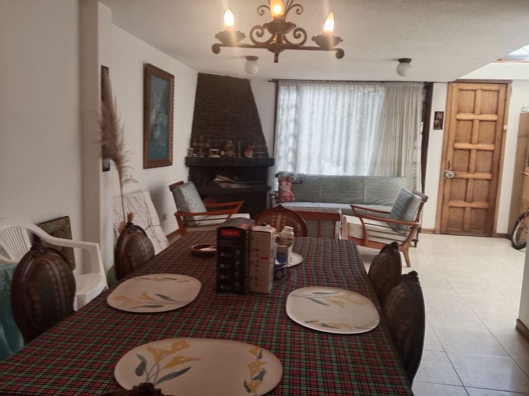 Casa de 3 alcobas en venta en Cedritos, Bogotá, 320 m² · foto 4 de 20