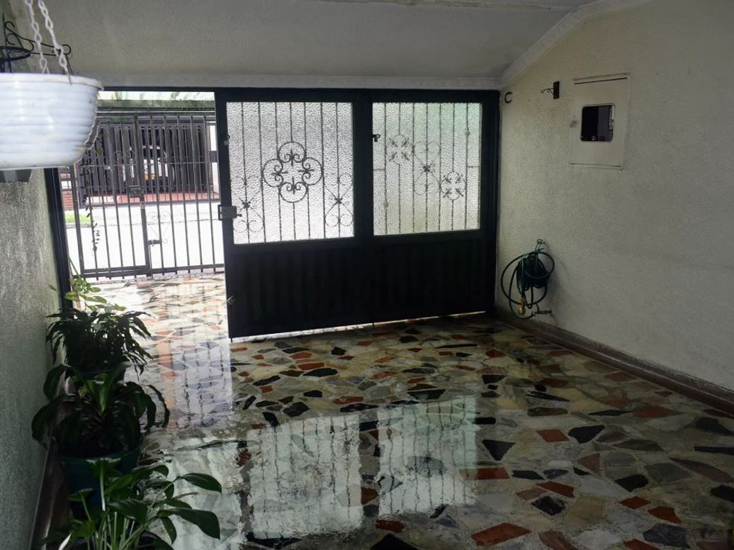 Casa de 4 alcobas en venta en Modelia, Bogotá, 196 m² · foto 4 de 20