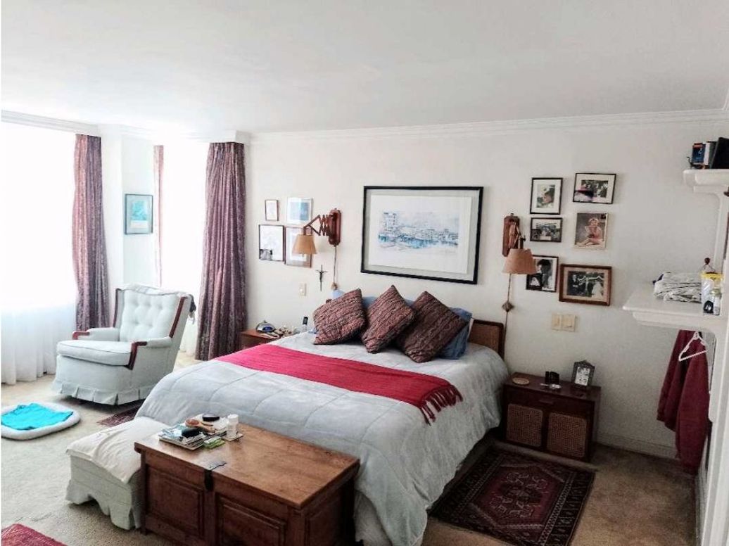 Apartamento de 3 alcobas en venta en Chico, Bogotá, 185 m² · foto 10 de 20