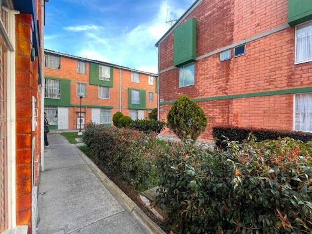 Casa de 2 alcobas en venta en El Tintal, Bogotá, 46 m² · foto 16 de 20