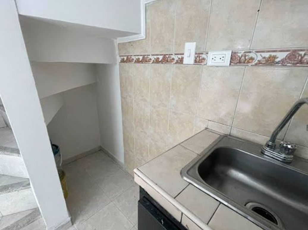 Casa de 2 alcobas en venta en El Tintal, Bogotá, 46 m² · foto 13 de 20
