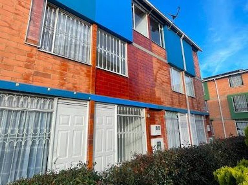Casa de 2 alcobas en venta en El Tintal, Bogotá, 46 m² · foto 18 de 20