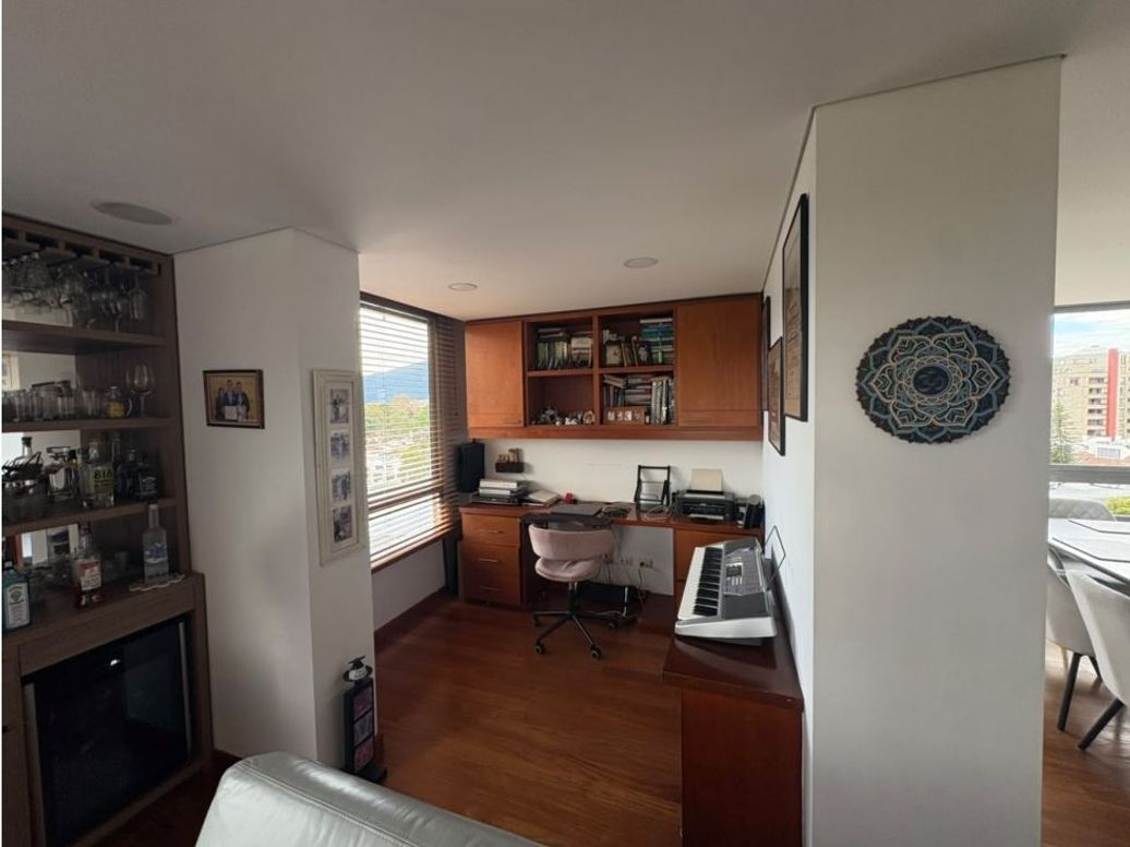 Apartamento de 3 alcobas en venta en Puente Largo, Bogotá, 178 m² · foto 5 de 20