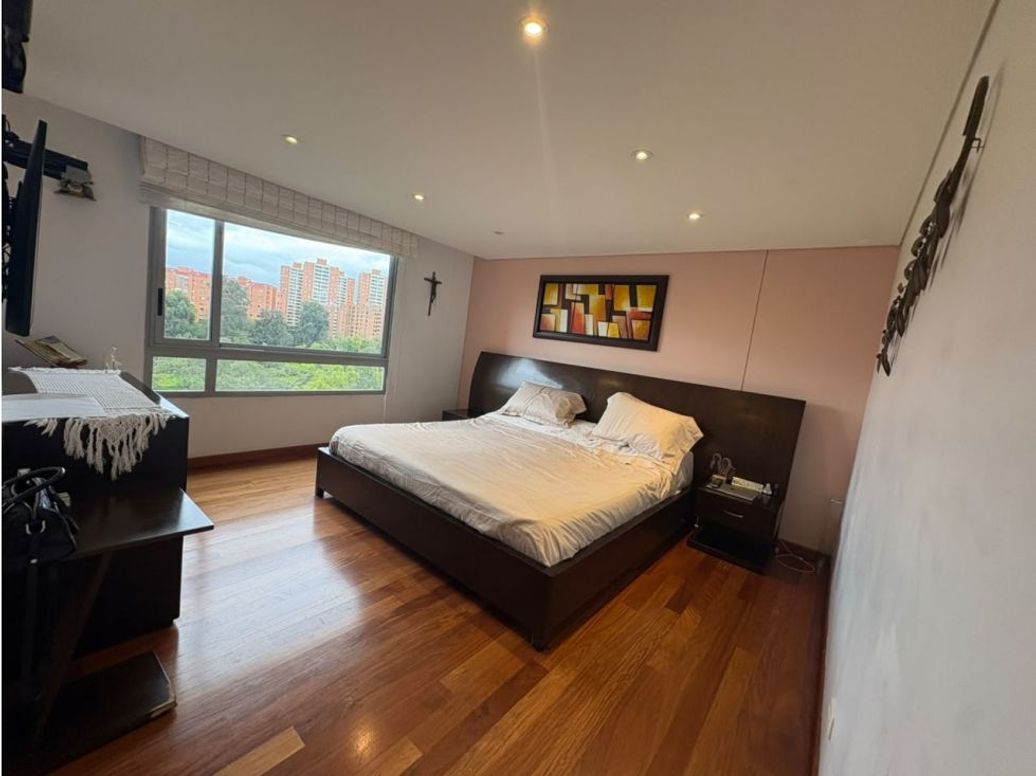 Apartamento de 3 alcobas en venta en Puente Largo, Bogotá, 178 m² · foto 14 de 20