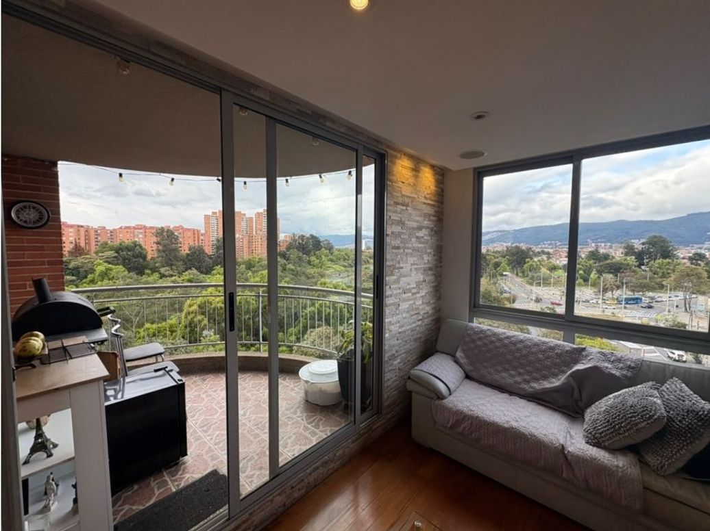 Apartamento de 3 alcobas en venta en Puente Largo, Bogotá, 178 m² · foto 7 de 20