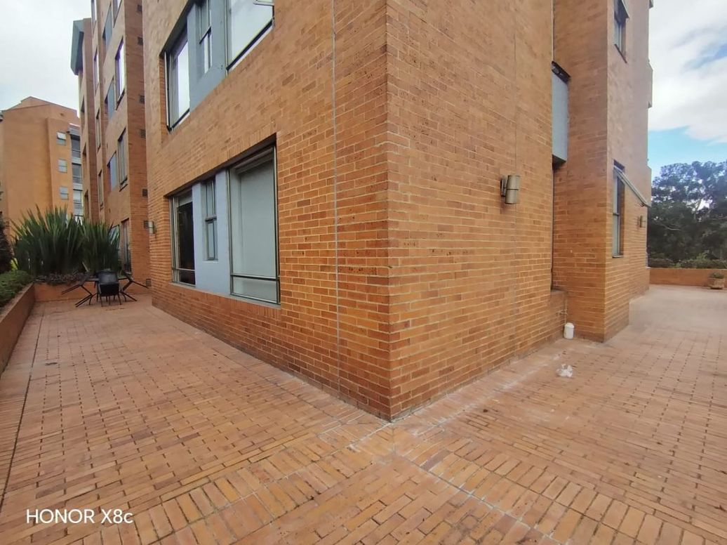 Apartamento de 3 alcobas en venta en Calatrava, Bogotá, 192 m² · foto 10 de 20