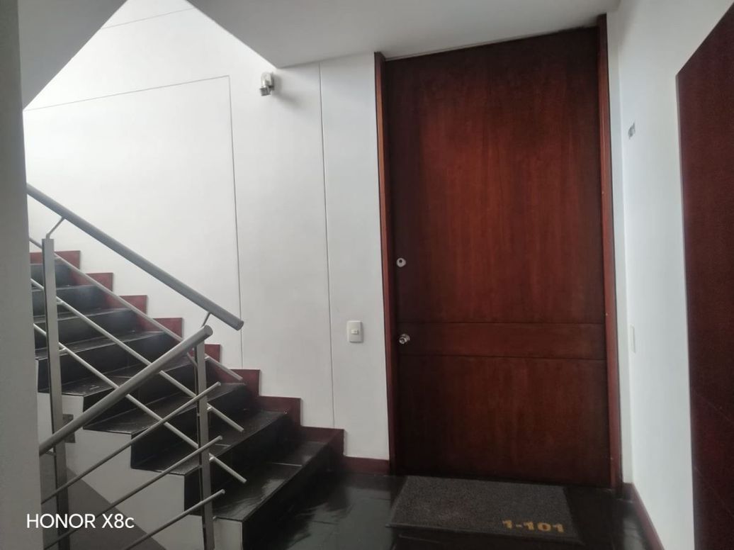 Apartamento de 3 alcobas en venta en Calatrava, Bogotá, 192 m² · foto 14 de 20