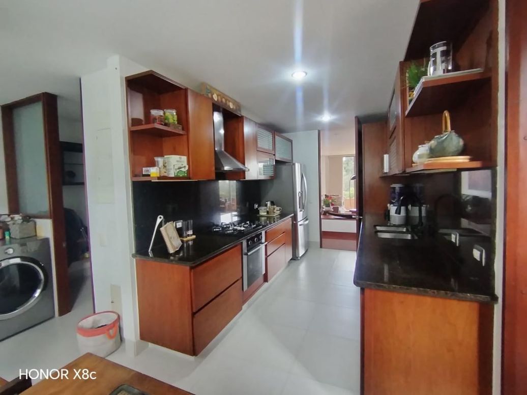 Apartamento de 3 alcobas en venta en Calatrava, Bogotá, 192 m² · foto 6 de 20