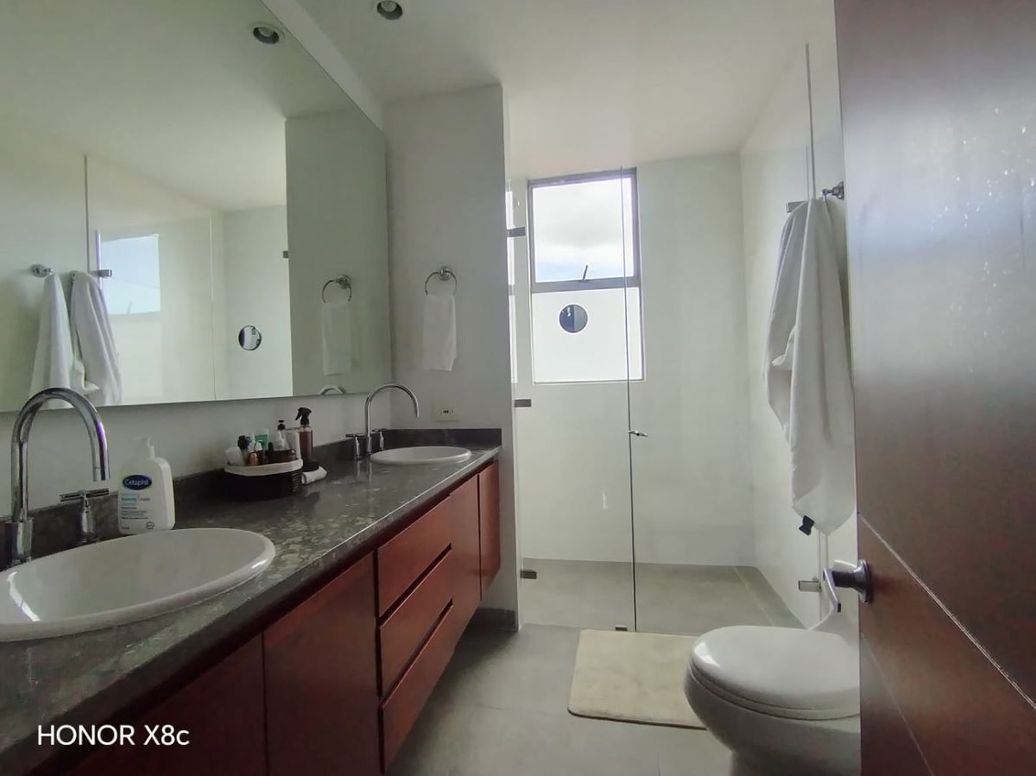 Apartamento de 3 alcobas en venta en Calatrava, Bogotá, 192 m² · foto 17 de 20