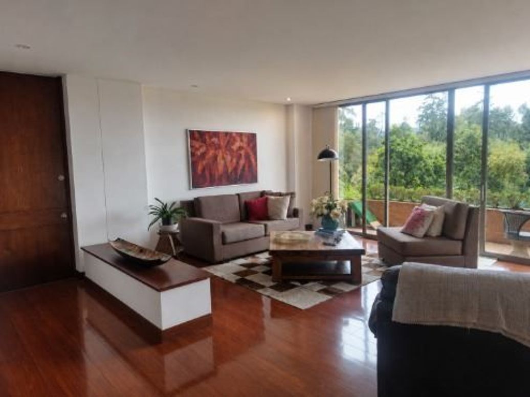 Apartamento de 3 alcobas en venta en Calatrava, Bogotá, 192 m² · foto 2 de 20