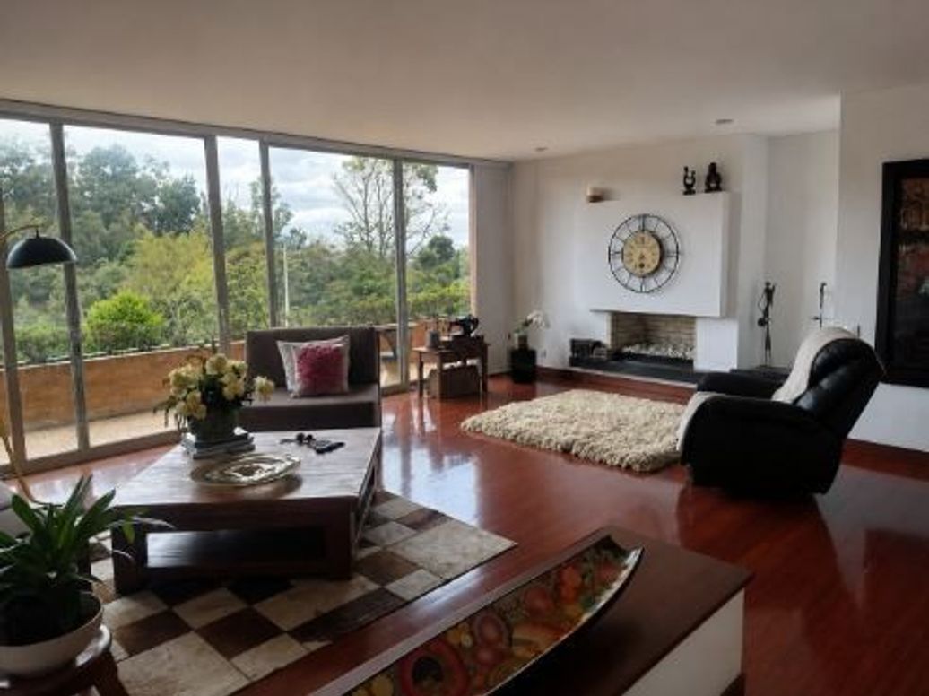 Apartamento de 3 alcobas en venta en Calatrava, Bogotá, 192 m² · foto 3 de 20