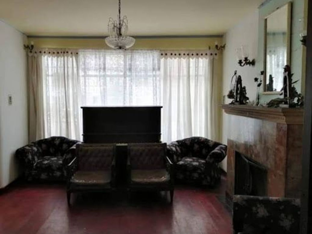 Casa de 11 alcobas en venta en Teusaquillo, Bogotá, 392 m² · foto 4 de 19