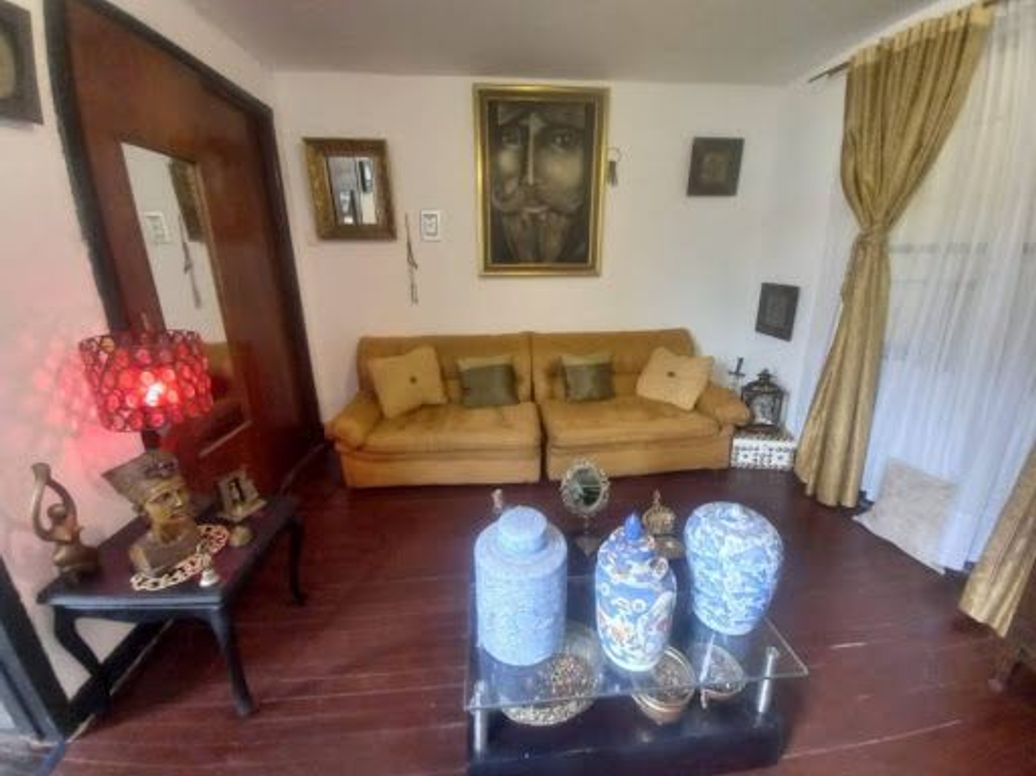 Casa de 11 alcobas en venta en Teusaquillo, Bogotá, 392 m² · foto 12 de 19