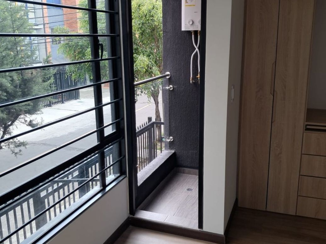 Apartamento de 1 alcoba en venta en Belalcázar, Bogotá, 27 m² · foto 7 de 11